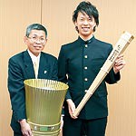 炬火トーチデザイン　　和工 津村さんの案採用