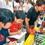 キッズ記者 ぶらくり取材　ニュース和歌山 新聞づくり教室