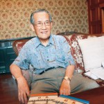 世代超える平和への願い　祖父 和歌山大空襲体験記再版  孫 教材にし留学先で討論会