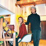 孫が紡ぐ雑賀崎への愛　清水伊久夫・綾子さん夫妻　祖母の古民家をアトリエに