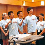 世界変える起業家に　４ヵ国の高校生 米流発想法学ぶ