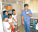 働く父の姿に感動　太洋工業こども参観日