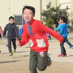 全校児童で鬼ごっこ