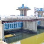 和歌川 流れの向きはどっち？