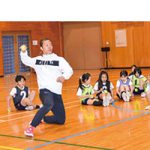 パラ陸上選手が体育授業