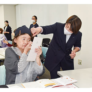 外見の変化  メイクで前向きに